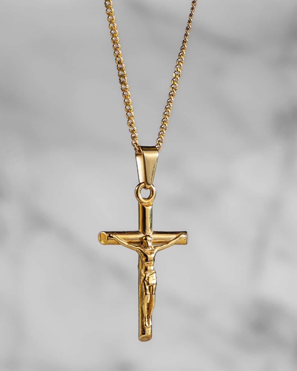 14K Gold Vintage Crucifix Necklace
