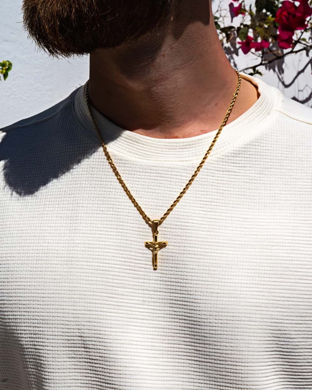 14K Gold Vintage Crucifix Necklace