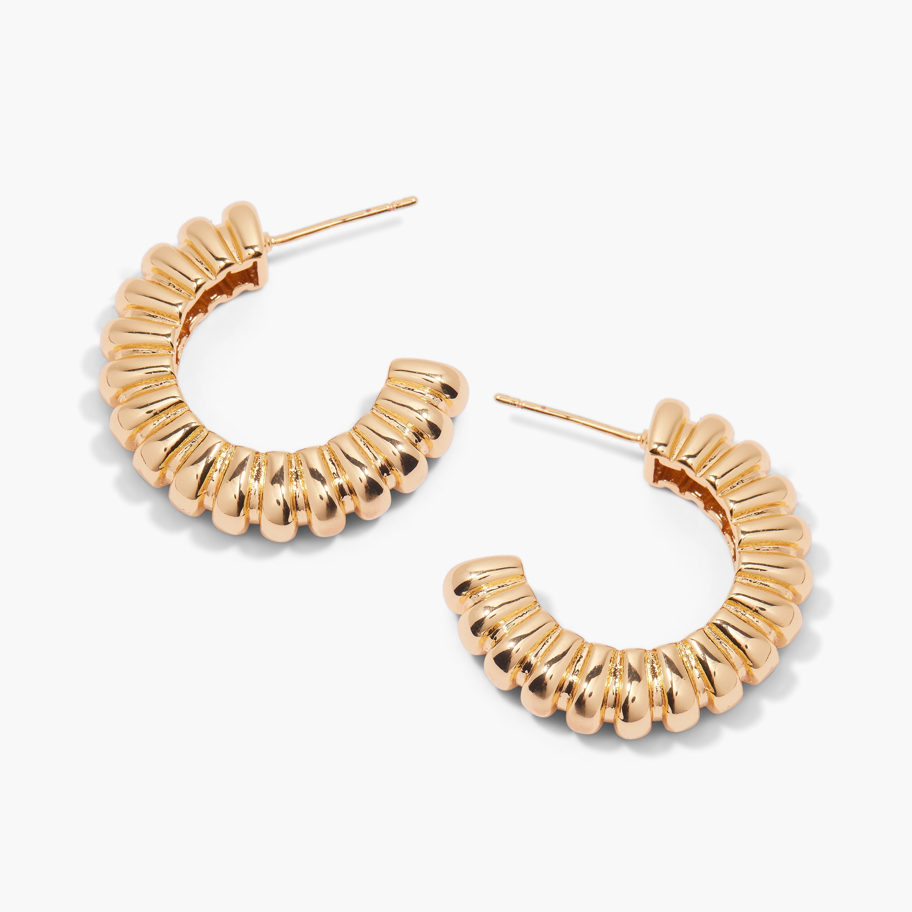 14K Gold Aurelle Ribbed Hoop Earrings