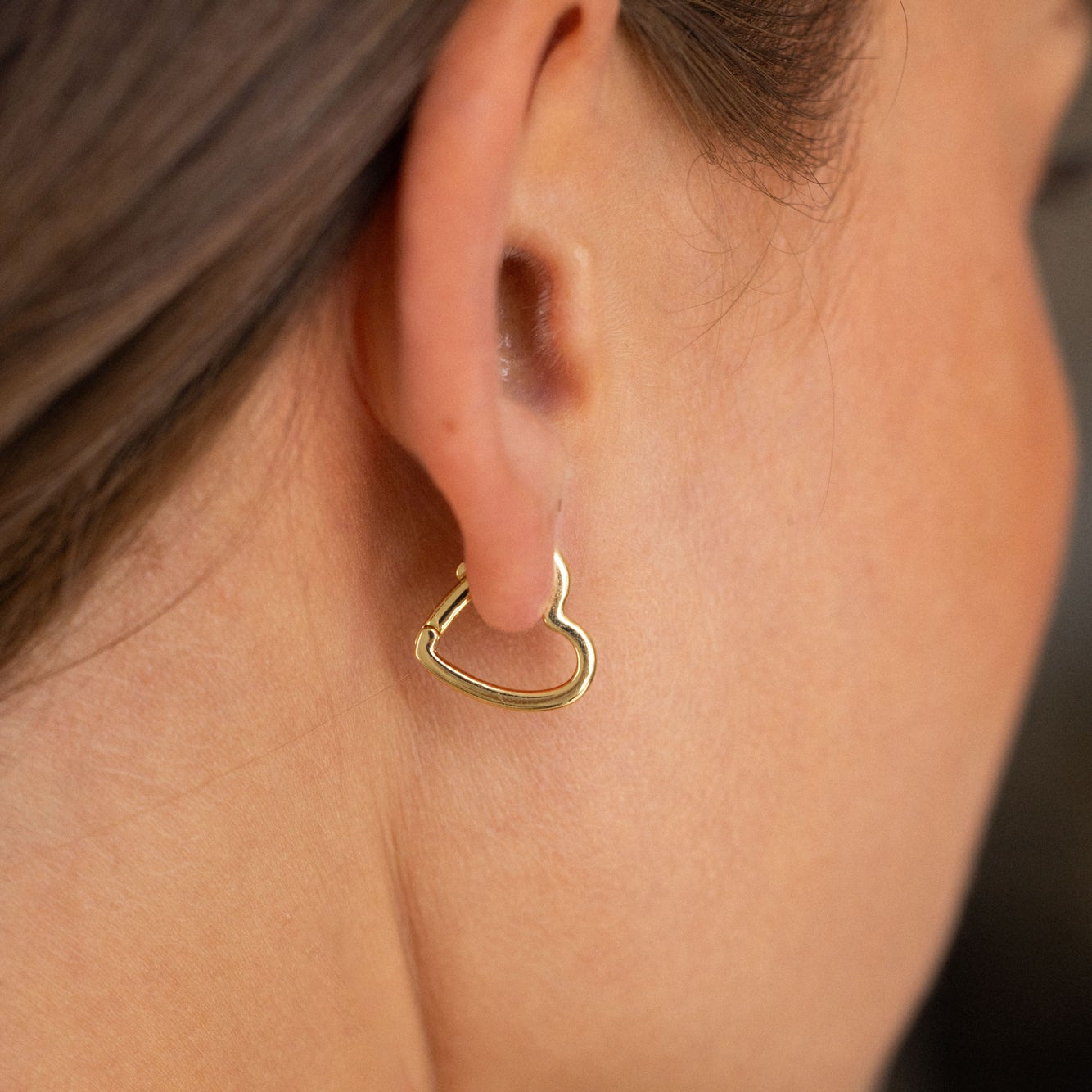 14K Gold Amora Heart Hoops