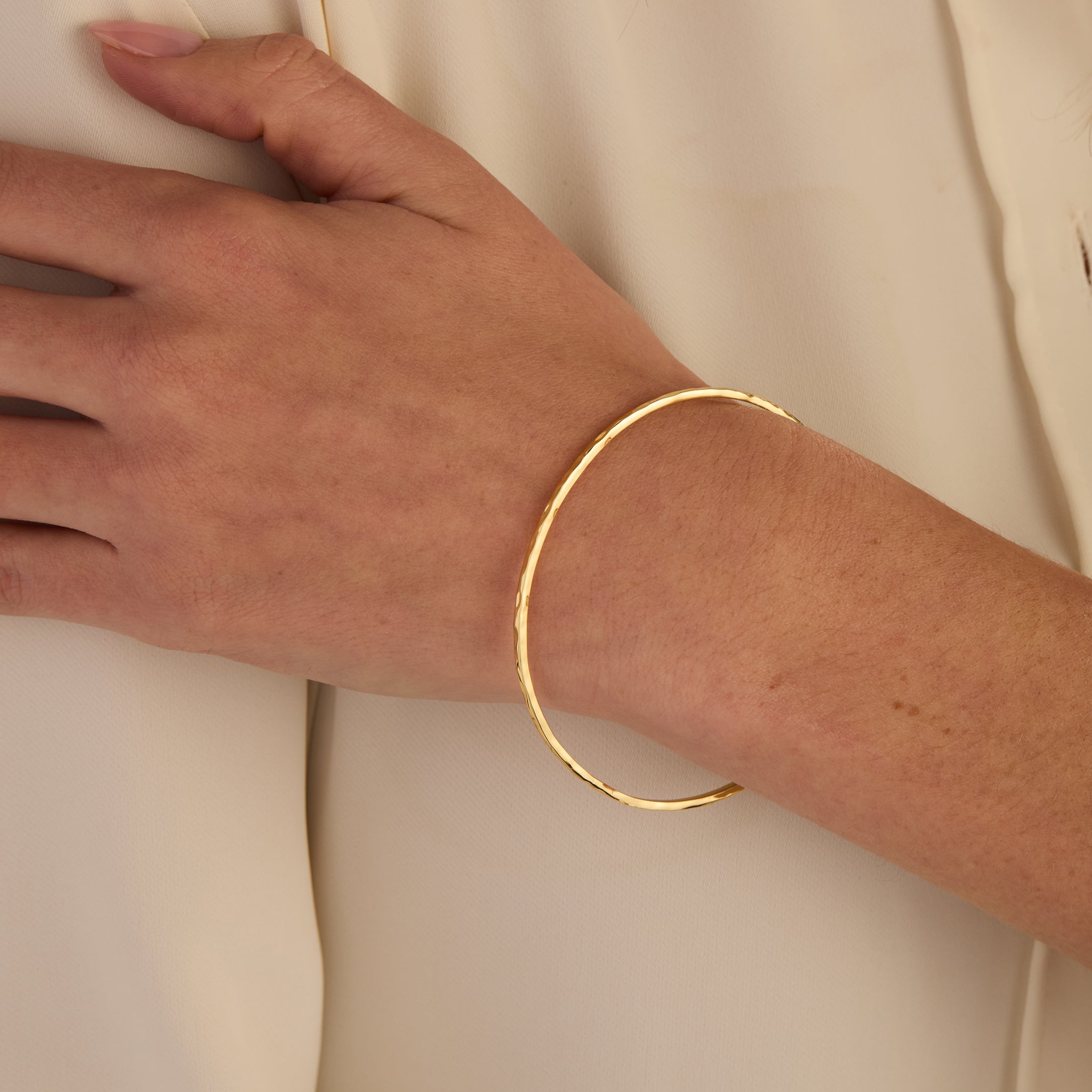 14K Gold Solara Hammered Bangle