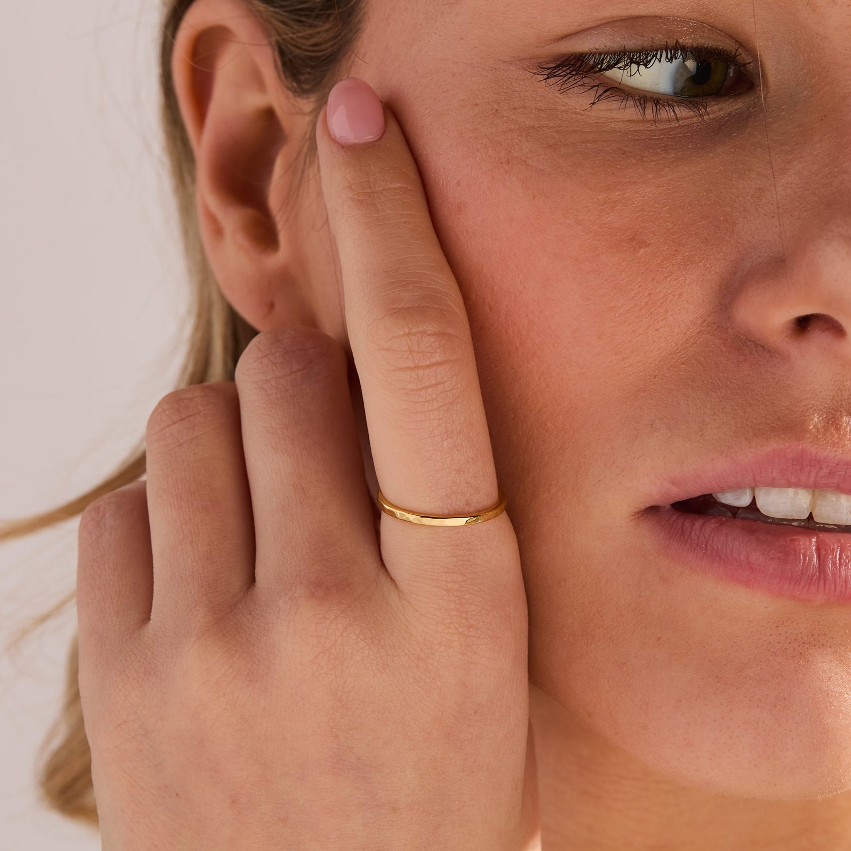 14K Gold Elara Hammered Ring