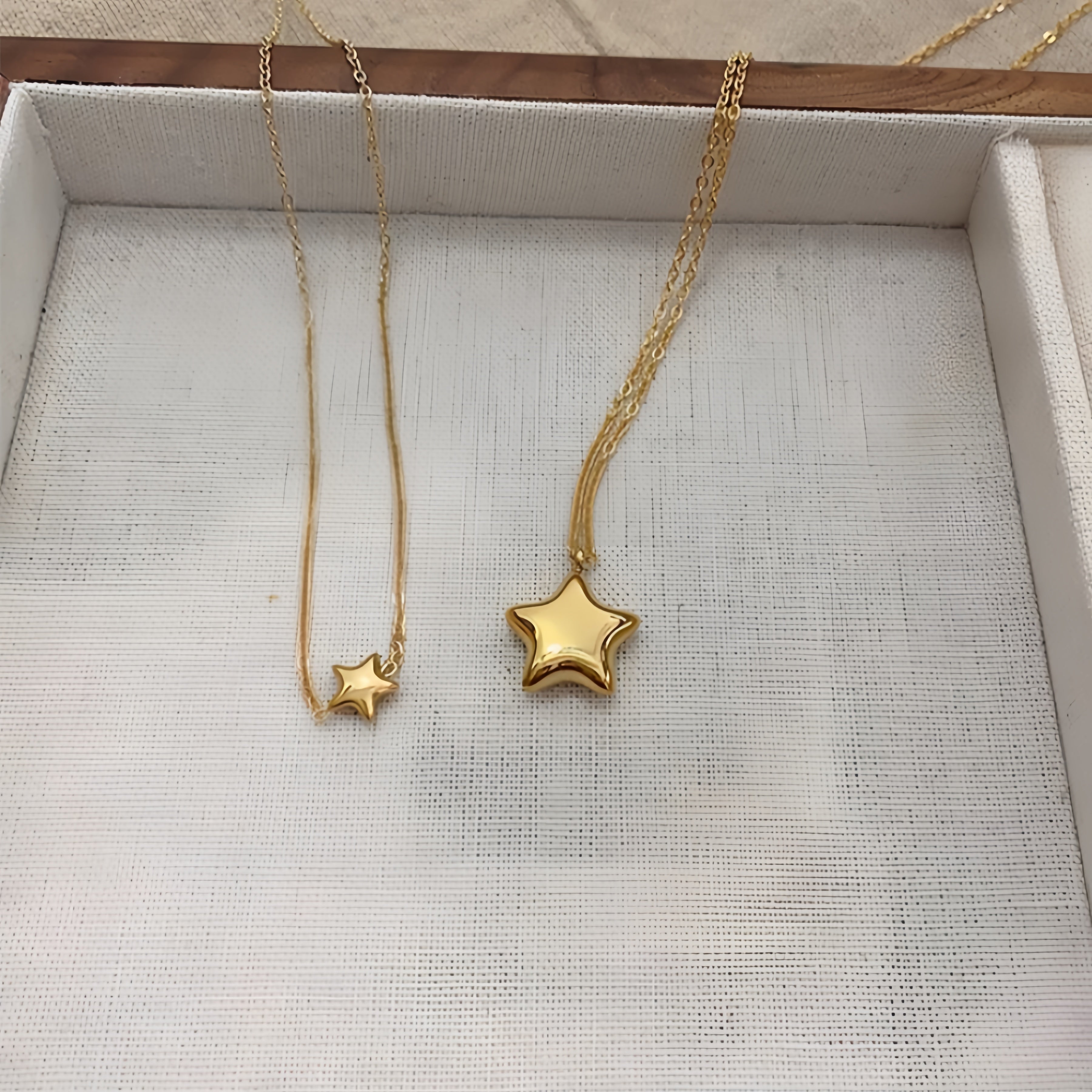 14K Gold Dazzling Twinkling Star Necklace