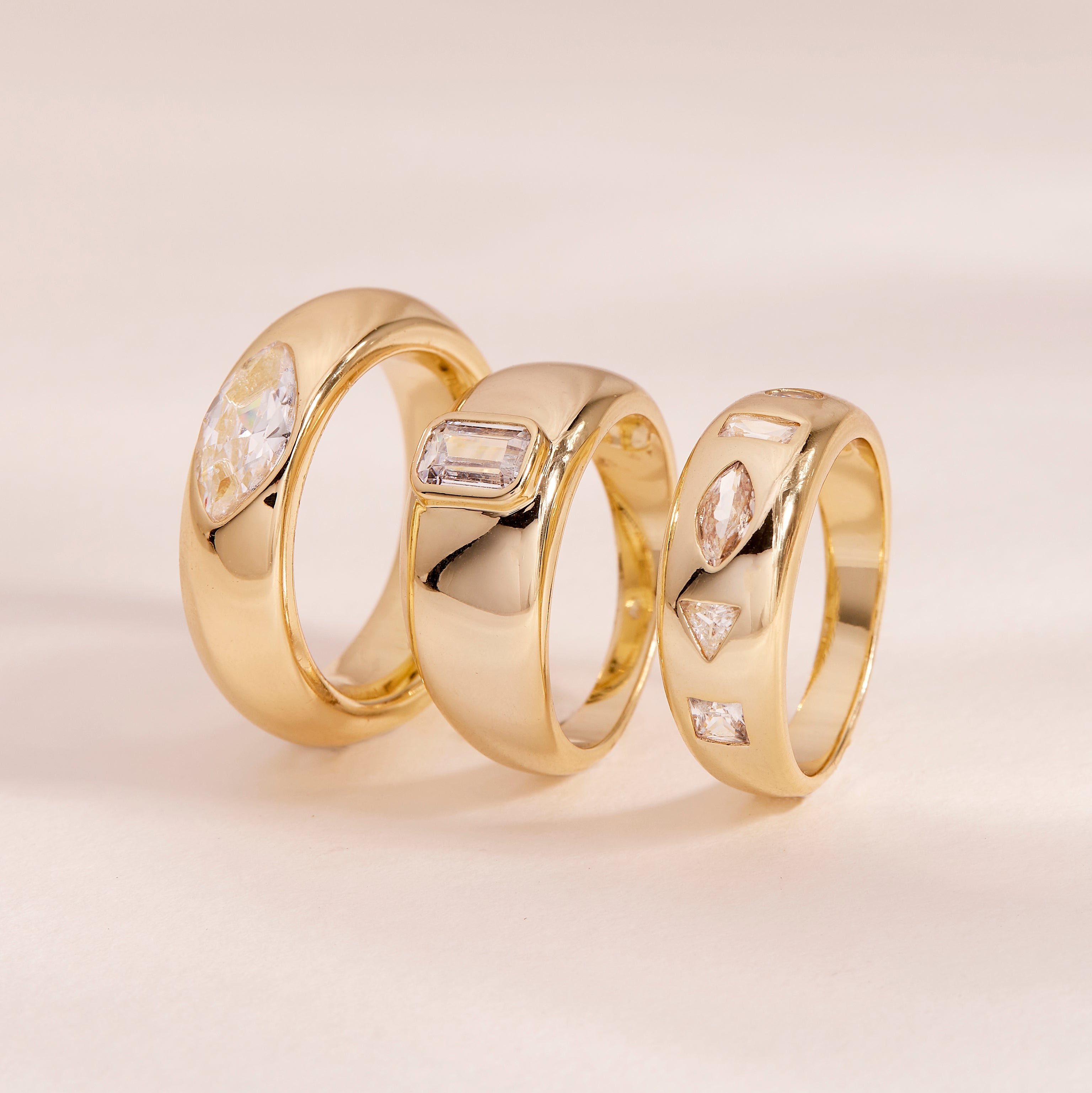 14K Gold Marquise Glow Band Ring