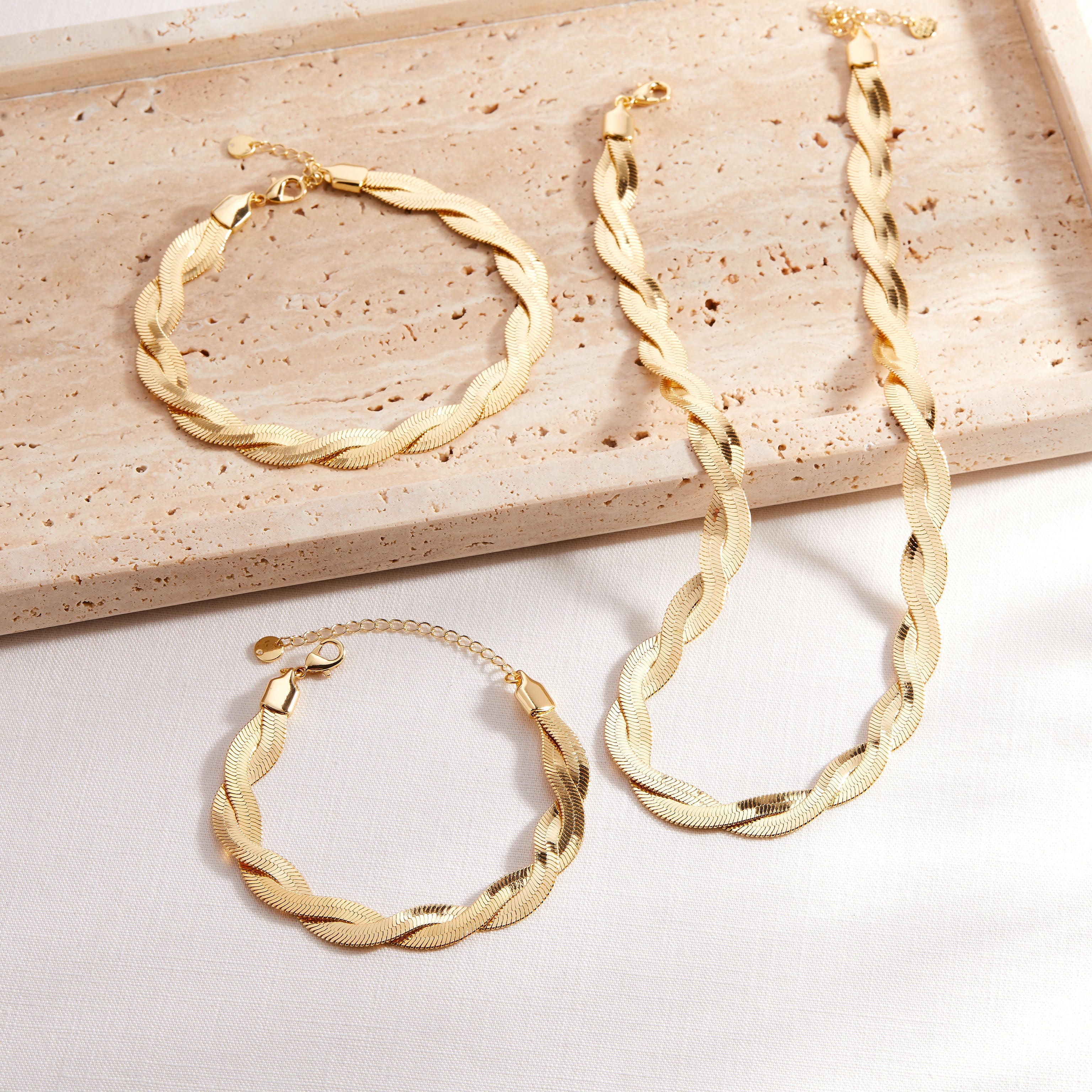 14K Gold Auretta Chain Necklace