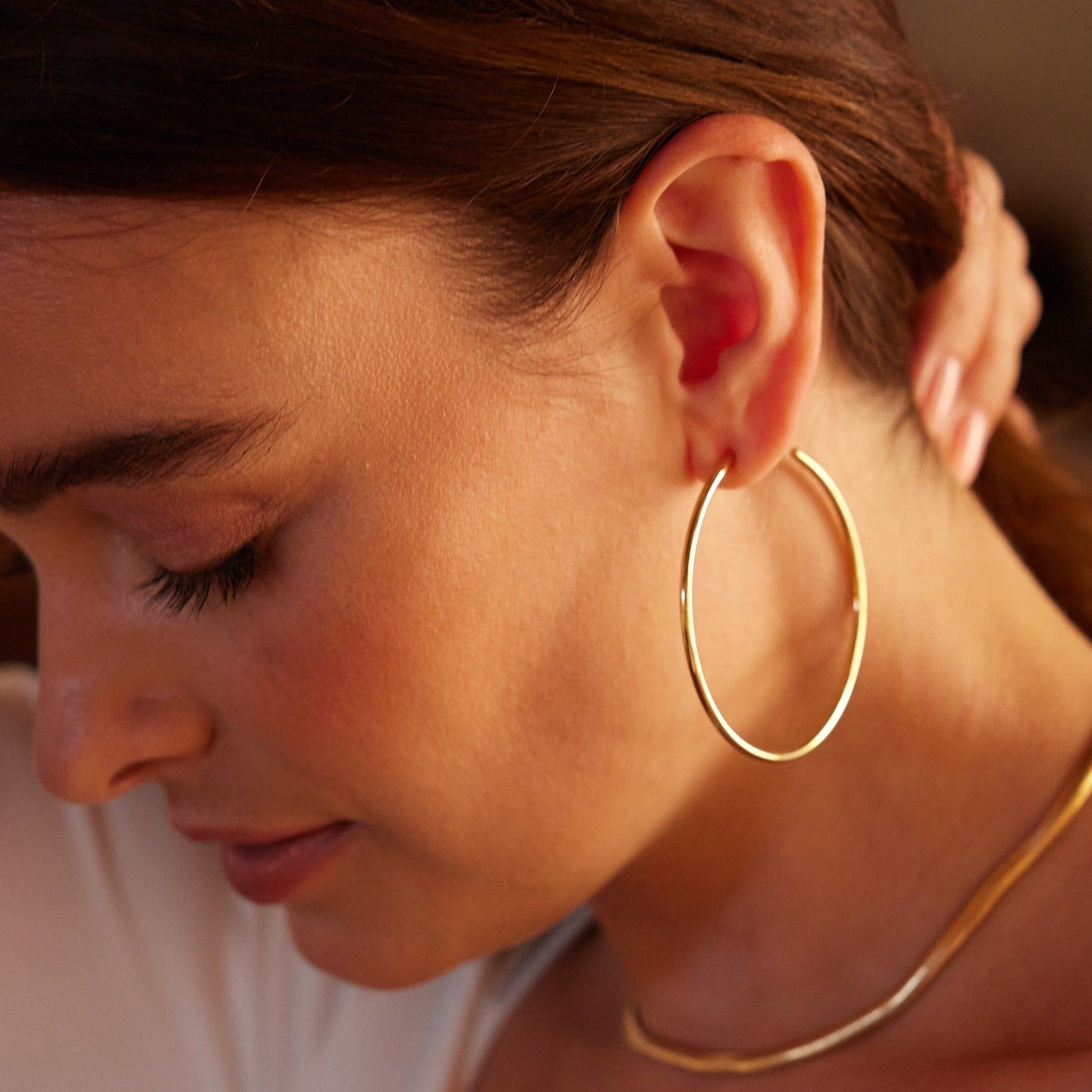 14K Gold Aurelia Classic Thin Hoops