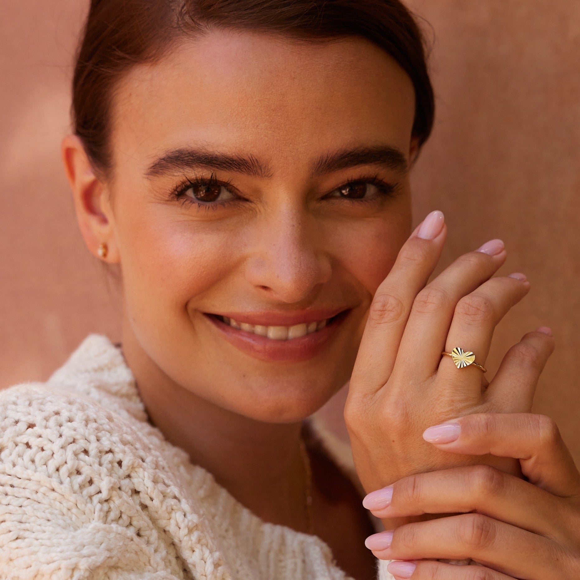 14K Gold Valentina Textured Heart Ring